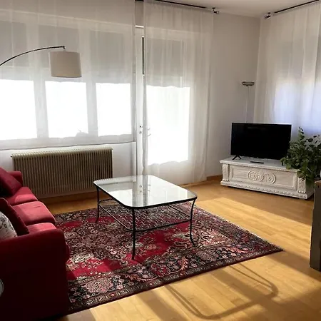Апартаменты Spazio Ellero